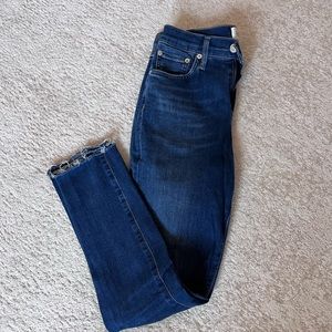 Agolde Sophie raw hem crop jeans. Super soft velvety denim